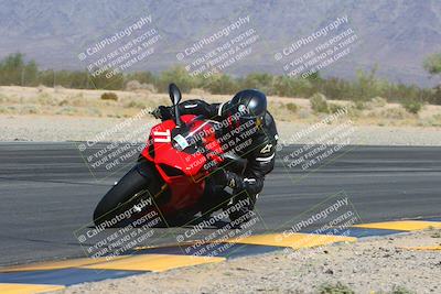 media/Oct-17-2024-Racers Edge (Thu) [[f51934c085]]/B Group/Session 2 (Turn 6 Inside)/